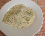 Foto del paso 7 de la receta: Pasta fresca al huevo rellena de Ricota y Espinacas con salsa de queso