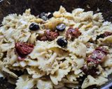 Foto del paso 4 de la receta: MARIPOSAS🦋🦋🦋, (Farfalle), Pesto🌿 y Tomate🍅Seco...!