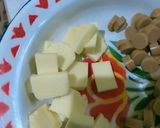 Foto langkah ke 2 dari resep Bola-Bola Mi Mozarella.