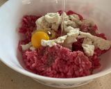Foto del paso 1 de la receta: Albóndigas con sepia y guisantes