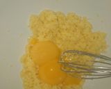 A picture of step 2 of Fluffy Pancake.