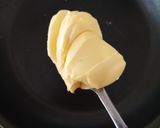 A picture of step 3 of Pancakes.