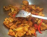 A picture of step 3 of Aloo Gobi Matar.