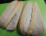 Foto del paso 1 de la receta: Pan de ajo y cuatro quesos al tomillo