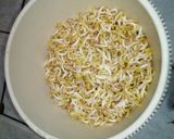 Foto langkah ke 1 dari resep Urab sayur endes.