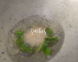 A picture of step 2 of Minty Upma.