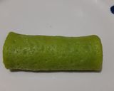 Foto langkah ke 5 dari resep Dadar Gulung (green pancake roll stuff with grated coconut) 😅.