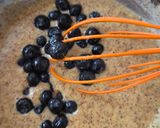 Foto del paso 2 de la receta: Tortita de arándanos sin horno, sin azúcar, sin edulcorante, sin harina, sin gluten 🫐keto