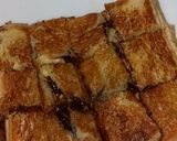 Foto langkah ke 5 dari resep Toast fill banana chocolate with cheese blanket,yummm.