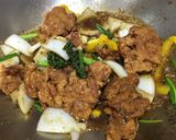 รูปขั้นตอนการทำที่ 4 ของ ไก่กรอบผัดพริกไทยดำ