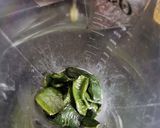 Foto del paso 7 de la receta: Salsa de poblano y aceite