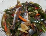 Foto langkah ke 4 dari resep Pindang masak cabe ijo pedas.