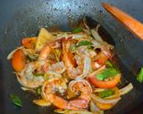 รูปขั้นตอนการทำที่ 1 ของ Tom Yum fried rice