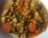 Foto del paso 4 de la receta: Guiso de menestra con panceta curada