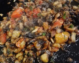 Foto del paso 3 de la receta: Huevo y champiñón Portobello en cama de espinacas