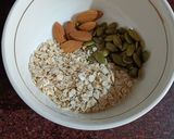 A picture of step 1 of Oats Banana Smoothie.