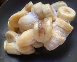 Une image de l'étape 2 de 🍨🥹Glace sans sucre 🥄banane 🍌fraise 🍓.