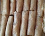 Hình bước làm 2 của món Chả giò