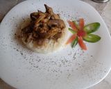 Foto del paso 7 de la receta: Lomo al strogonoff con arroz moldeado