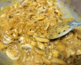 ரோட் சைட் காளான் ஹோம் ஸ்டைலில் (முட்டை காளான்)🤤🤤😋(roadside kalan recipe in tamil) ரெசிபி ஸ்டேப் 2 புகைப்படம்