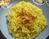 Foto langkah ke 6 dari resep Nasi Kuning Rempah Tanpa Santan (Metode Rice Cooker).