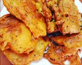 A picture of step 11 of Pumpkin Flower and leaves Fritters.