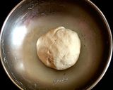 A picture of step 3 of Shahi dry fruits mawa kachori.