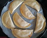 Foto del paso 2 de la receta: Empanadillas de atún al horno para torpes