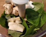 Foto del paso 1 de la receta: Pesto de Albahaca