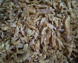 सुकट आणि तांदळाची भाकरी (sukat ani tandalachi bhakhri recipe in marathi) रेसिपी स्टेप 1 फोटो 