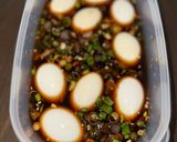 A picture of step 4 of Mayak Eggs.