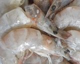 Foto langkah ke 1 dari resep Udang Asam Manis.