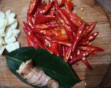 Foto langkah ke 2 dari resep Orek Tempe pedas manis.