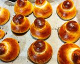 Foto del passaggio 7 della ricetta Brioche col tuppo