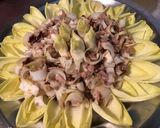 Une image de l'étape 8 de Salade d endives au thon et tomates séchées sauce noix et framboise.