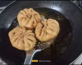 A picture of step 12 of Khasta Dry Matar Kachori.