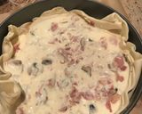A picture of step 5 of Quiche with a twist - ricotta quiche.