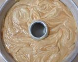 Foto langkah ke 6 dari resep Marble Butter Cake.