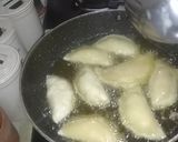 A picture of step 9 of Holi Special Gujiya.