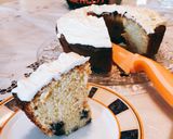 Φωτογραφία βήματος 10 της συνταγής Bundt κέικ με μύρτιλλα-σμέουρα και γλάσο λευκής σοκολάτας