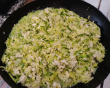 Foto del paso 2 de la receta: Tortilla de brócoli 🥦 (al horno)