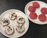 A picture of step 6 of Sooji Dhokla with icing.