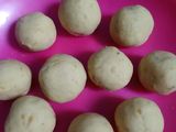 Bola Ubi Coklat