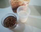 Foto del paso 1 de la receta: Panecillos de soda con pasas