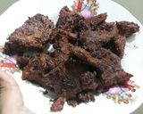Foto langkah ke 6 dari resep Sapi Panggang Lada Hitam Simple.