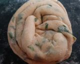 A picture of step 13 of Aloo methi with methi laccha paratha.