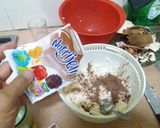 Foto langkah ke 3 dari resep Singkong Coklat Kukus.
