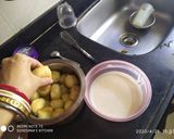 A picture of step 5 of Dahi Vada Dahi Bhalla Chaat.