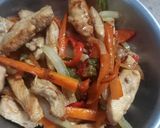 Foto del paso 3 de la receta: Tacos de pollo agridulce 🌮