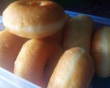 Foto langkah ke 6 dari resep Donut tanpa kentang, lembut dan empuk enak.